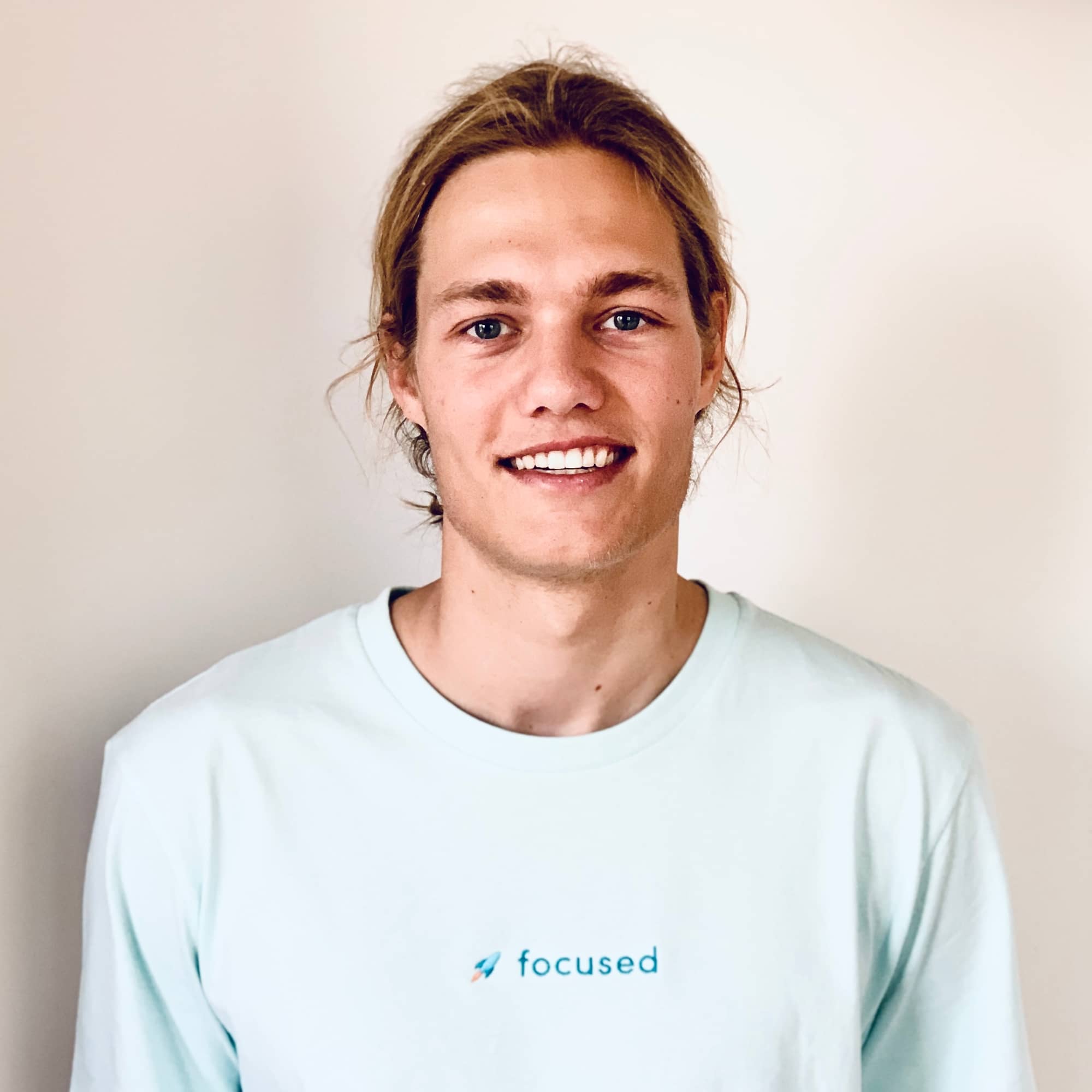 Reduce Harmful Screen Time: 12 Easy, Effective Tips